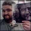 Jorge Garcia holding zindy drawing
