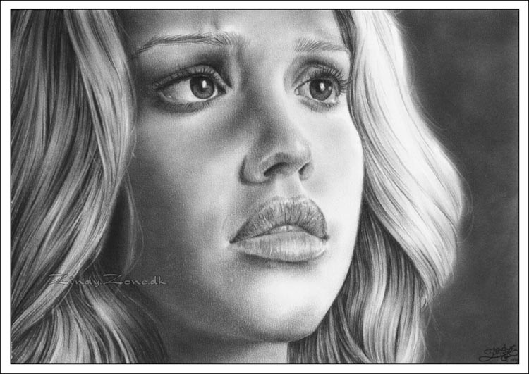 Inside her eyes / Jessica Alba